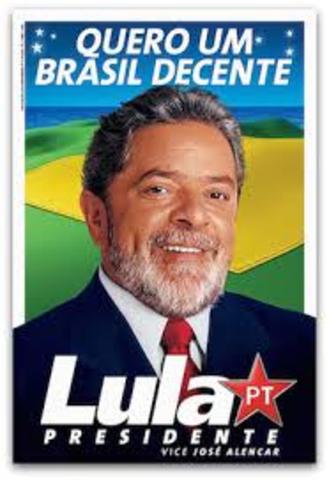 Lula assume governo