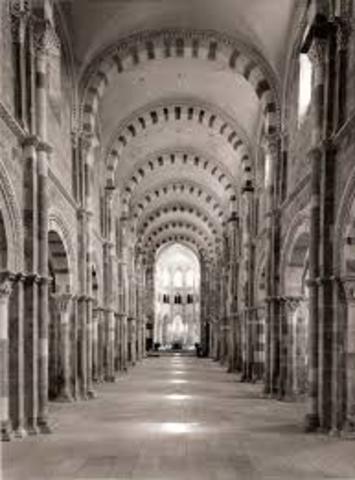 the church at Vezelay was built with a rib vault