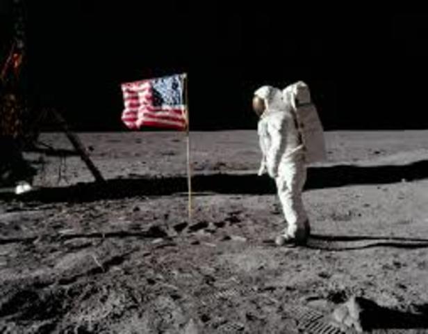 1969- Apollo 11 first manned moon landing