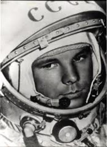 First human orbits Earth (Yuri Gagarin)