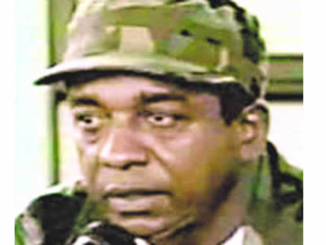 bombardean un campamento del Frente 48 de las FARC.