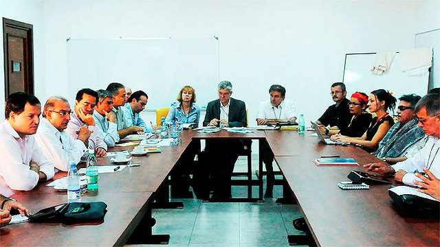 Se  inicia discusión del segundo punto de la agenda “Participación política”