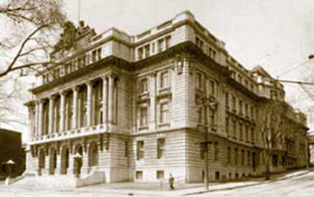 La premiere université montréalaise