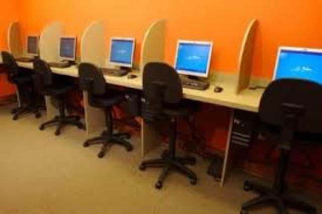 El apogeo de los cibercafés