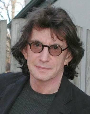 Henry, es conocido por diversos trabajos.