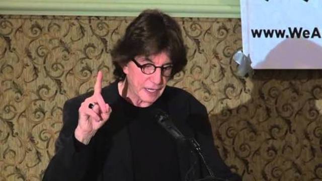 Henry, se convierte en un renombrado profesor.