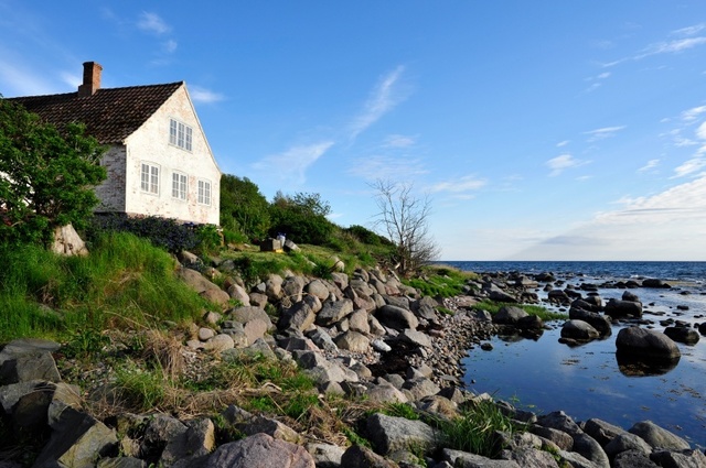 The House By the Sea