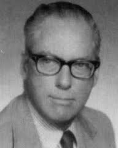 Edmund Jerome McCarthy establece una de las definiciones de marketing que mas a impactado el transcurso del tiempo