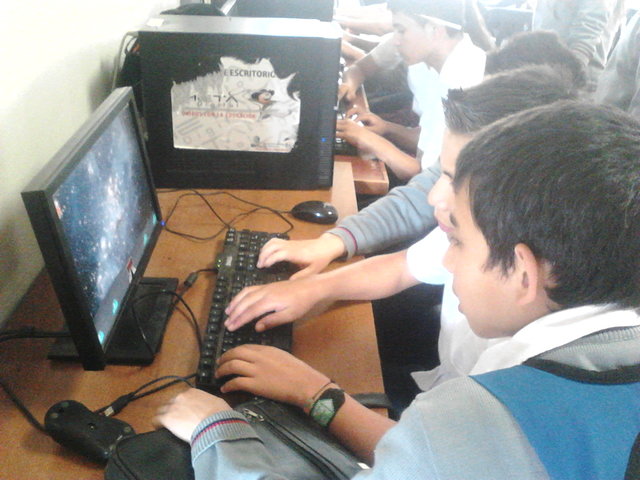 NUEVOS SOFTWARE EDUCATIVOS