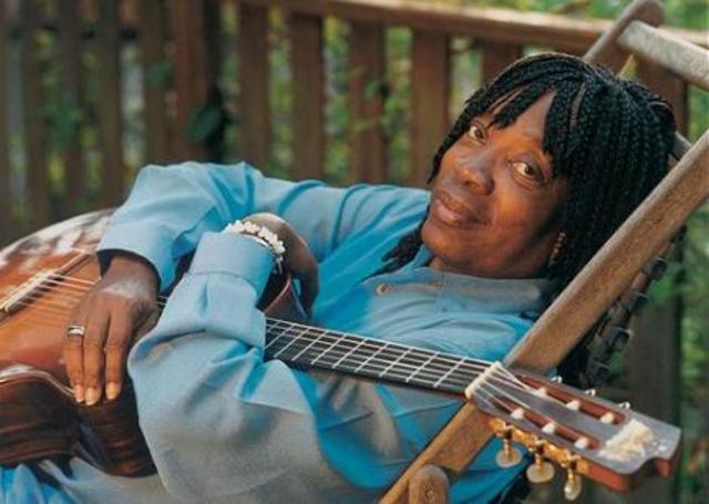 Milton Nascimento records with the American Jazzist  Wayne Shorter