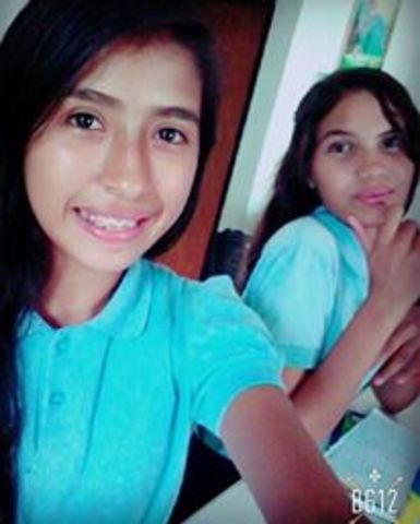 Con Mi Amiga Hailem