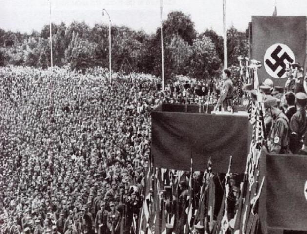 Hittler y su política exterior