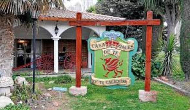 VAMOS A LA COLONIA GAIMAN