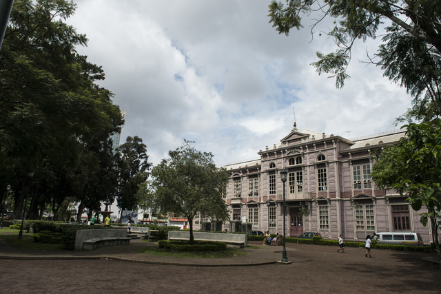 Escuela Buenaventura Corrales o "Escuela Metalica"