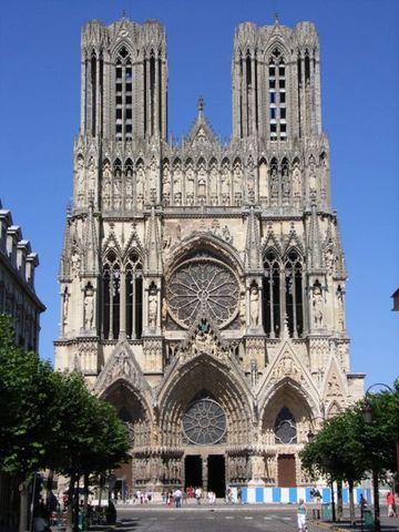 Reims Cathedral gets Rebuilt with a Gothic Style