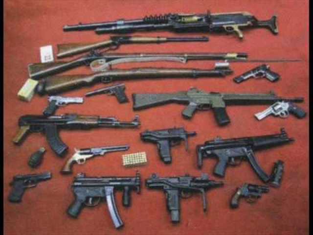 Armes - La creació de la primera arma de foc