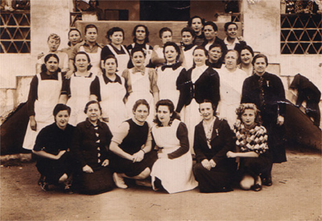 Les tretze roses - fussilament injust de trezte noies