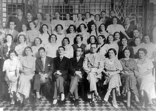 Instalação das Escolas Internacionais