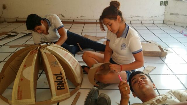 Continuando el relleno de la estufa