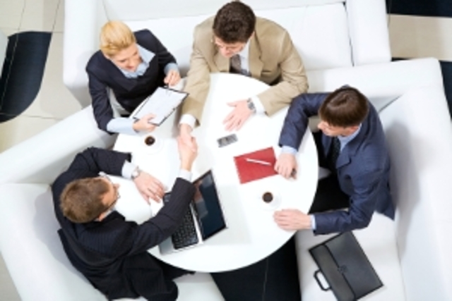 Se recibe asesoría por parte de la Ing. Maria Mercedes