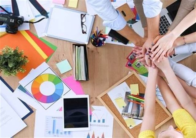 Se reúne la información obtenida por los integrantes del grupo .