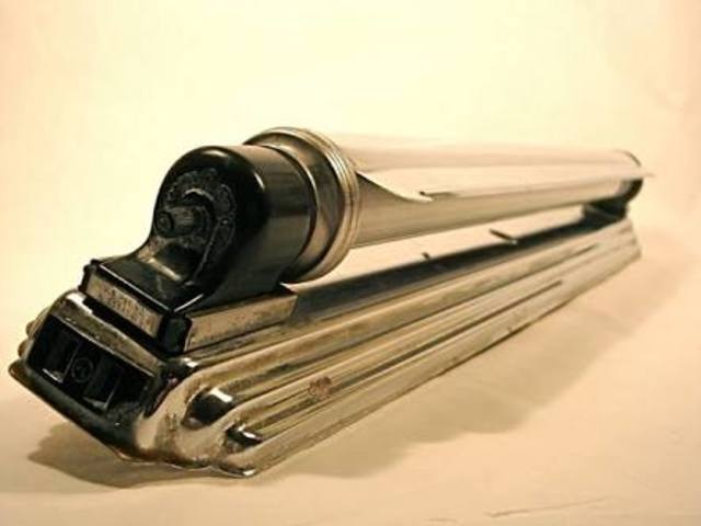 Fluorescent lighting