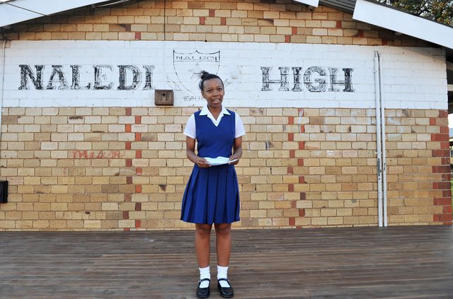 Pupils stone and burn security vehicle