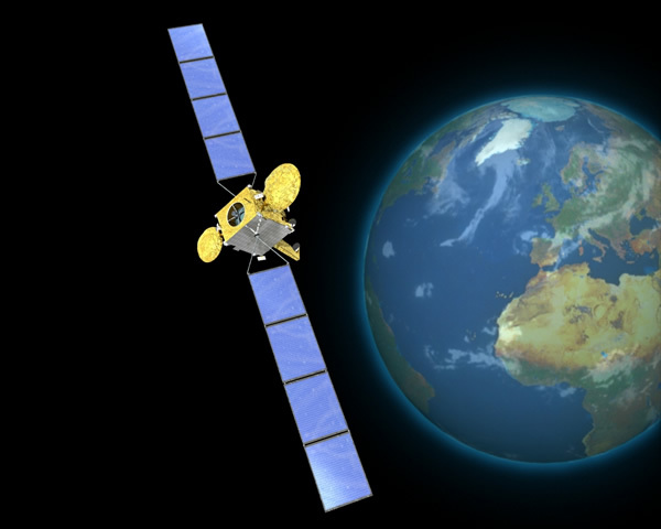 Primer satélite de comunicación propio