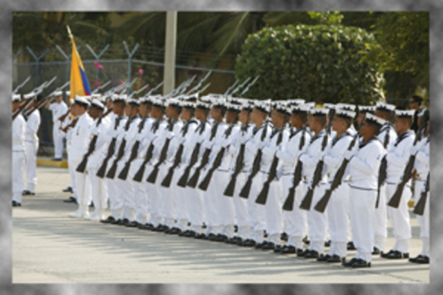 Creacion de la escuela naval