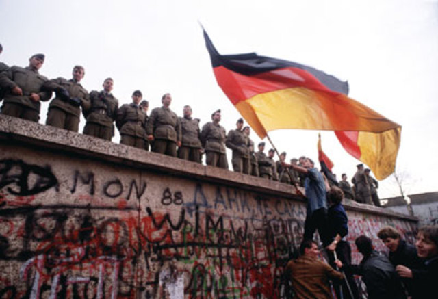 Berlin Wall(optional project)