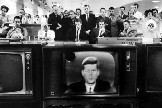 KENNEDY E OS CONSUMIDORES - EUA