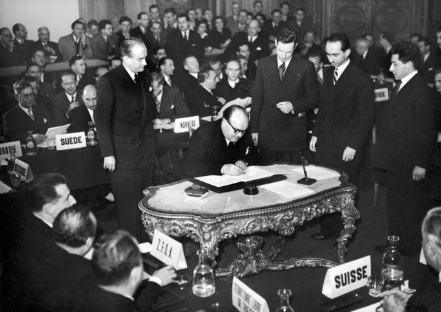 ORGANIZAÇÃO EUROPÉIA DE COOPERAÇÃO ECONÔMICA (OECE) - EUROPA