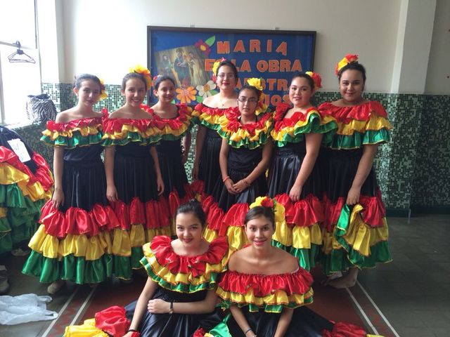 Baile en el Bethlemitas