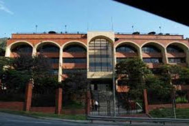 Universidad Manuela Beltran (UMB)