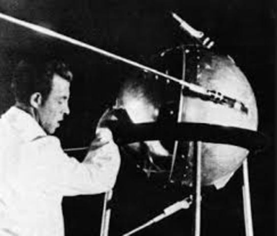 Space Race/Sputnik