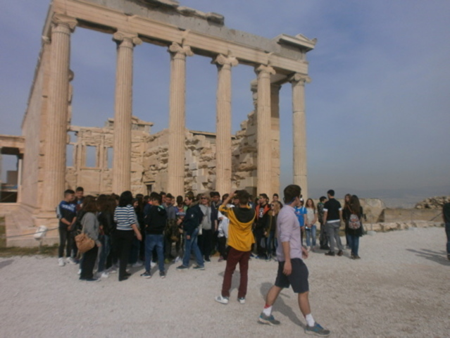 Εκδρομή της Β΄ Γυμνασίου στην Αθήνα