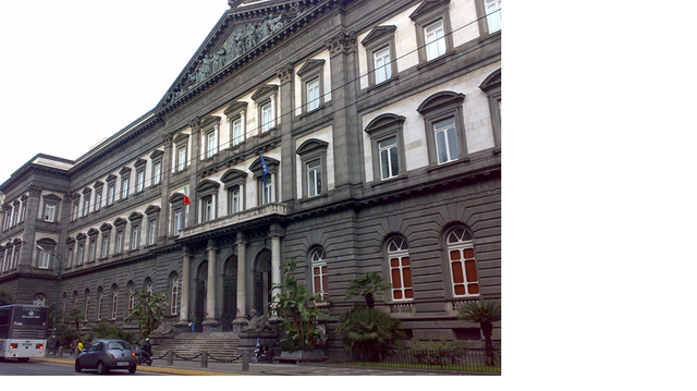 Universidad de Napoles