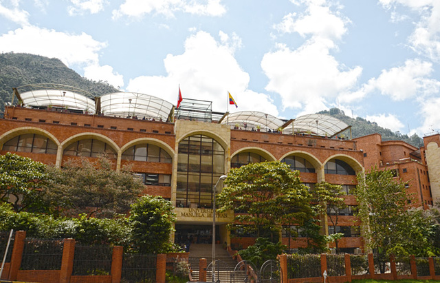 Universidad Manuela Beltran