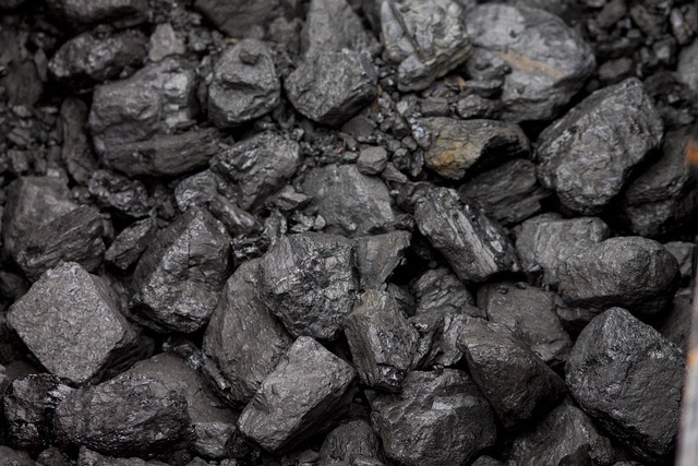 Greece - The first attempt to use coal