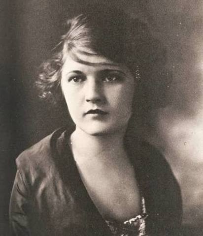 Falls in love with Zelda Sayre