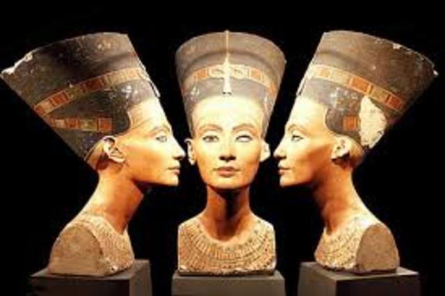 BUSTO DE NEFERTITI