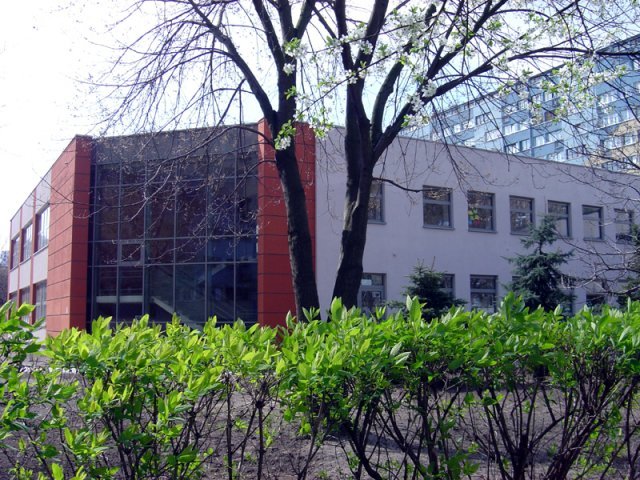 Grades 4-8 move to the Zielińskiego Campus.