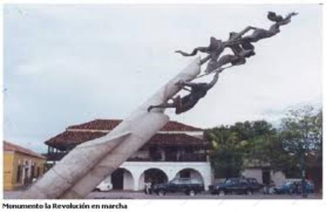 La Revolución en Marcha