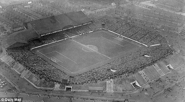 Record Attendence for an English club win
