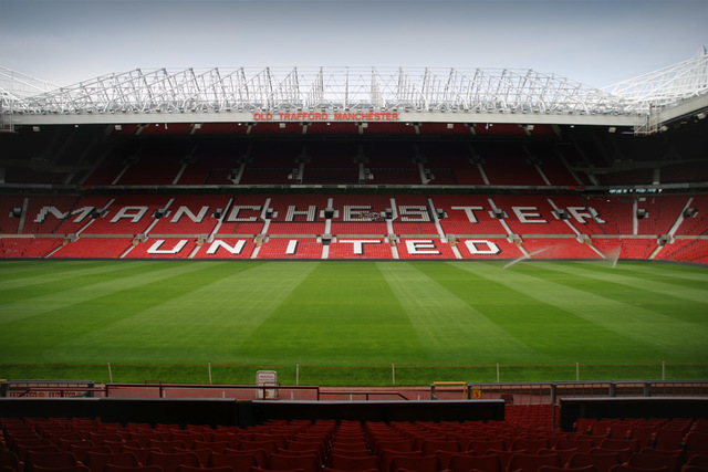 Manchester United Move Into Old Trafford