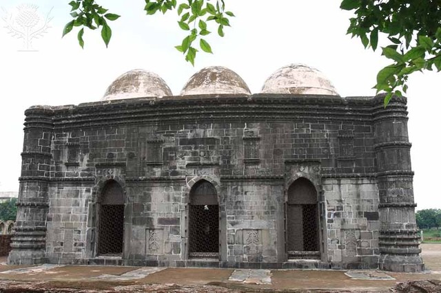"The Chota Sona Mosque"
