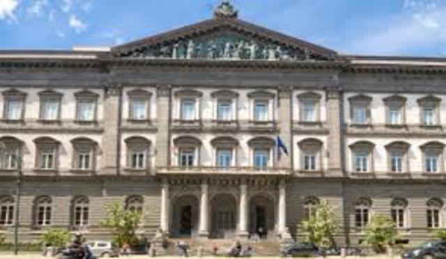 Universidad de Napoles