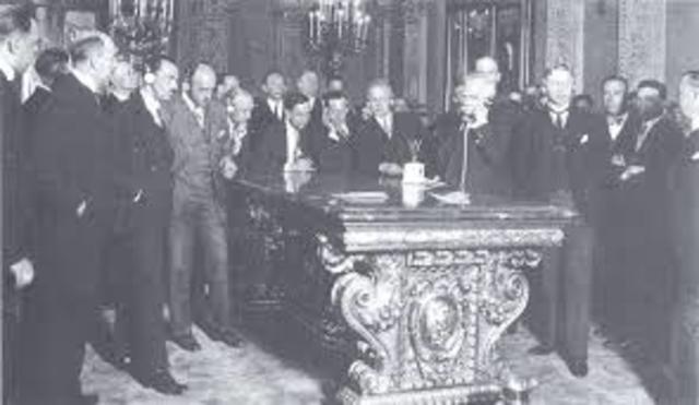 Nace la Compañía Telefónica Mexicana