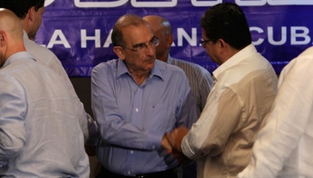 El Gobierno y las FARC anuncian un acuerdo para hacer el desminado humanitario conjunto