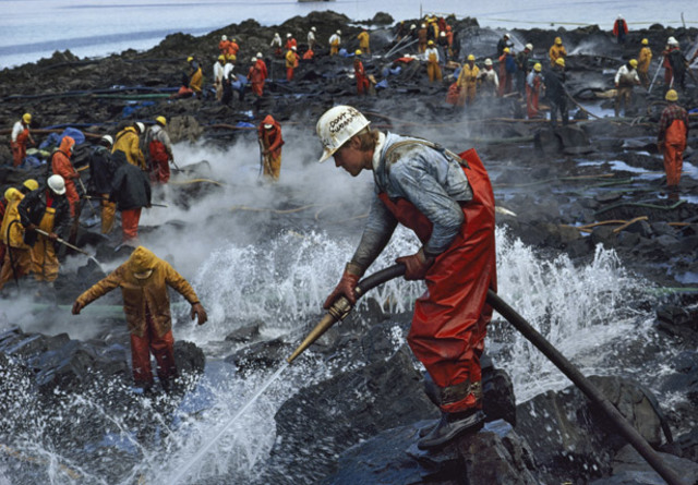 Exxon Valdez Disaster in Alaska becomes the largest oil spill in US